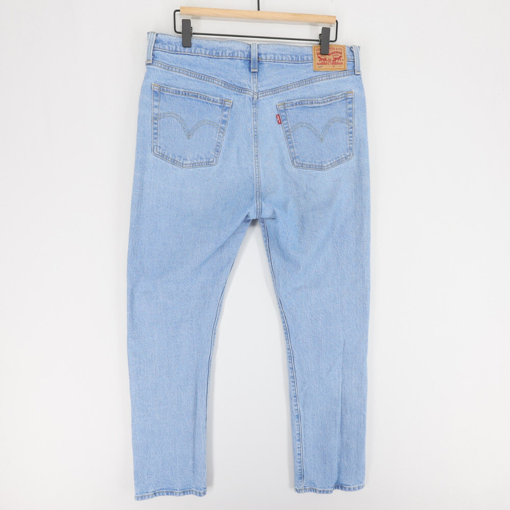 Levis 501 Original Jeans Womens 33x30 Light Blue Straight Button Fly High Rise - Picture 2 of 11